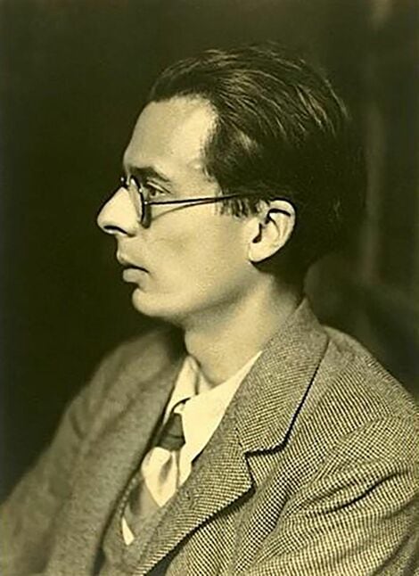 イギリスの作家、オルダス・ハクスリー(1894~1963)