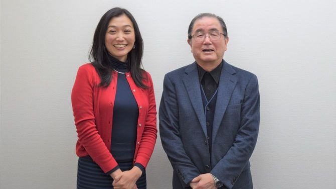 太田啓子さん(左)、村瀬幸浩さん(右)