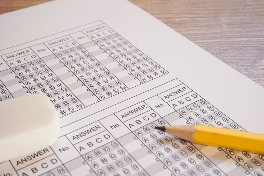 テストの解答用紙