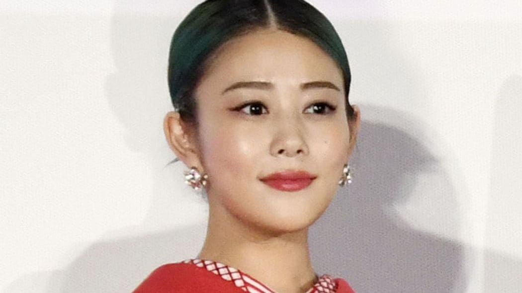 愛されすぎて…皇后定子はわずか24歳で崩御｢兄の伊周は冷たくなった妹を抱き号泣した｣という最期の瞬間 道長アゲの『栄花物語』では政治的敗者の悲劇として描かれた