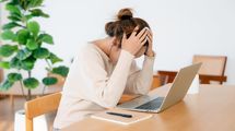 世帯年収1000万円超でも毎月赤字の40代夫婦…子2人の大学進学を乗り越えるためFPが真っ先に変えたこと