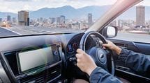 学びが深すぎる…高速道路でポルシェに割り込まれ､イライラの父が思わず吹き出した｢幼稚園児の息子の一言｣
