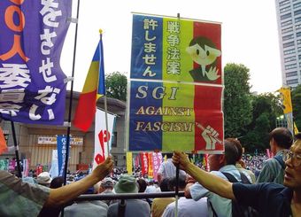 公明党が"創価学会員"から批判される理由