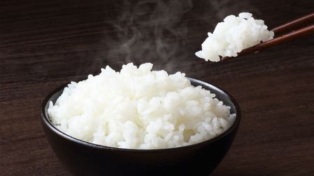 白いごはんを食べるのは砂糖を食べるのと同じ 脳を侵食する 糖質中毒 の恐さ 薬物依存症よりずっと治療が難しい President Online プレジデントオンライン
