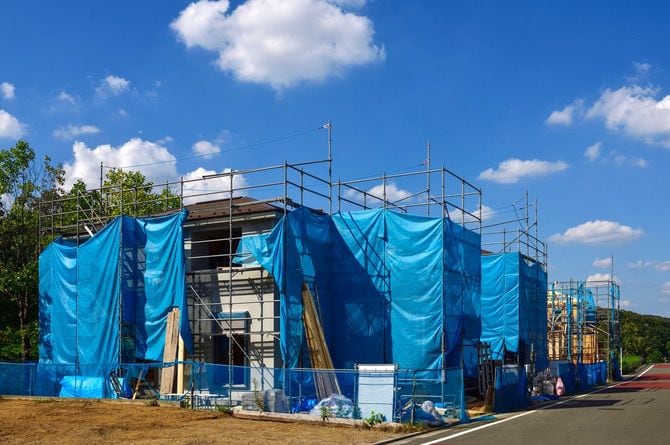 建設中の住宅