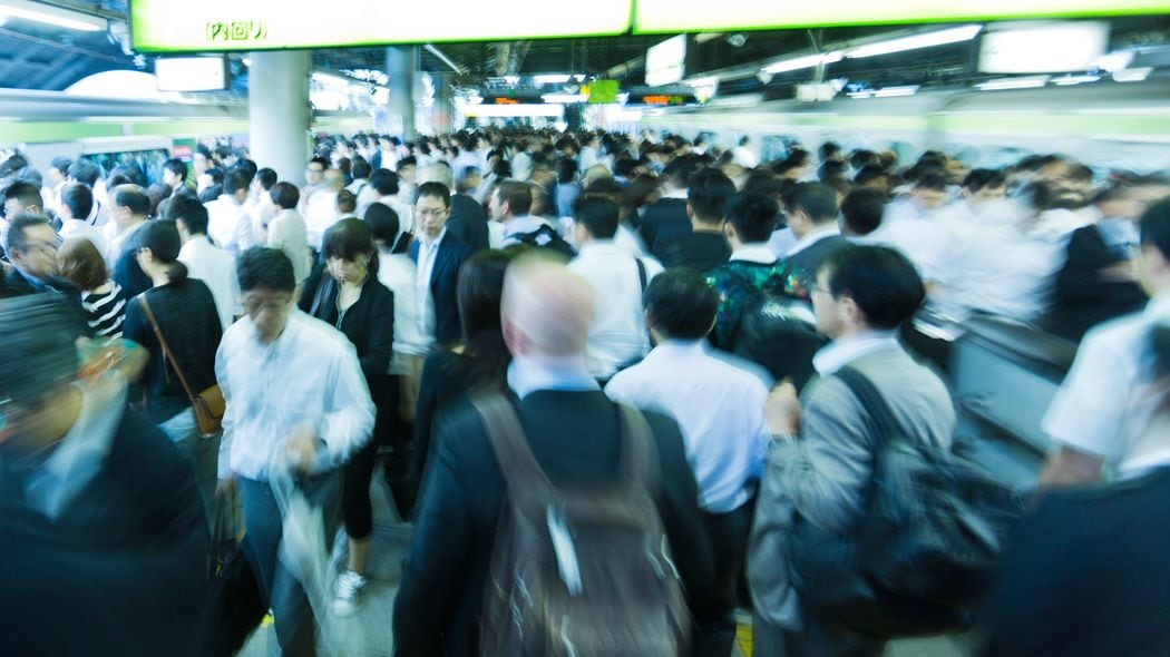 出社が増えたのに電車本数はコロナ禍のまま…鉄道各社が｢復活した満員電車問題｣に積極対応しない理由 本音では経営効率の悪い｢通勤定期｣は減らしたい