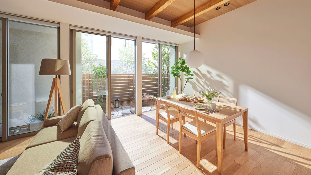 納得価格で､私たちにぴったりの家づくりをはじめよう 後悔のない家づくりをサポート