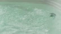 42度でも39度でも水風呂でもない…7万人を調査した医師が勧める｢老後のヨボヨボ化を防ぐ｣夏のお風呂の温度
