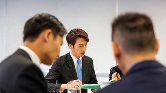 上司の嫉妬に｢ごますり｣が効くこれだけの理由