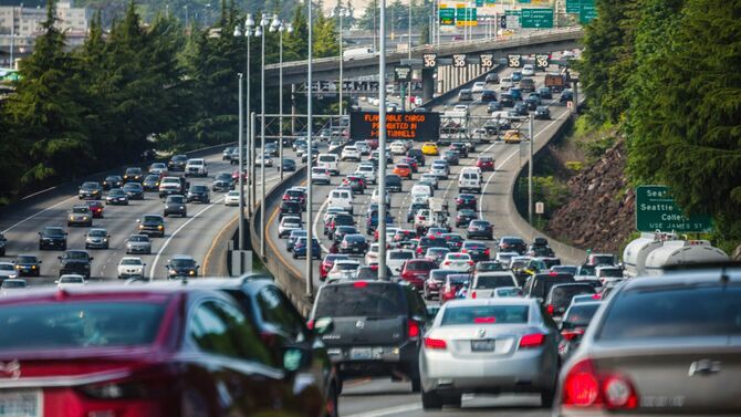シアトルの高速道路のひどい渋滞
