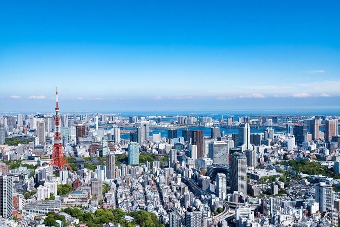 東京タワーの見える都心の空撮