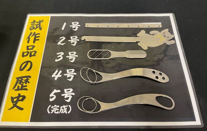 「ときここち」の試作品。形がどんどん洗練されていった。
