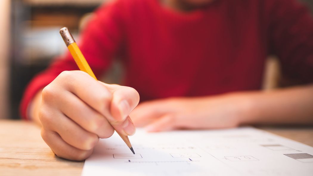 子どもファーストで考えれば答えは明白…｢勉強はリビングか子ども部屋か｣中学受験のプロの最終回答