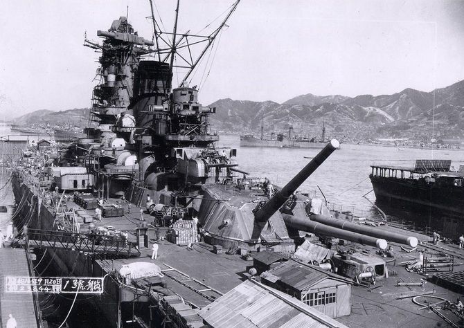 建造中の戦艦大和