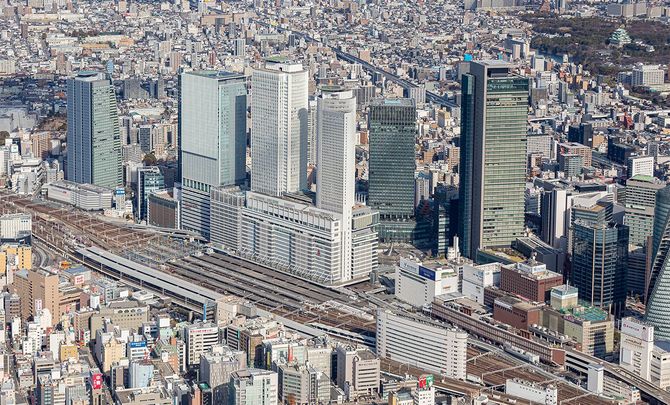 名古屋市内では各所で再開発が進行中だ。名古屋駅地区では高層の複合ビルが整備され、高まる企業のオフィス需要に対応する。
