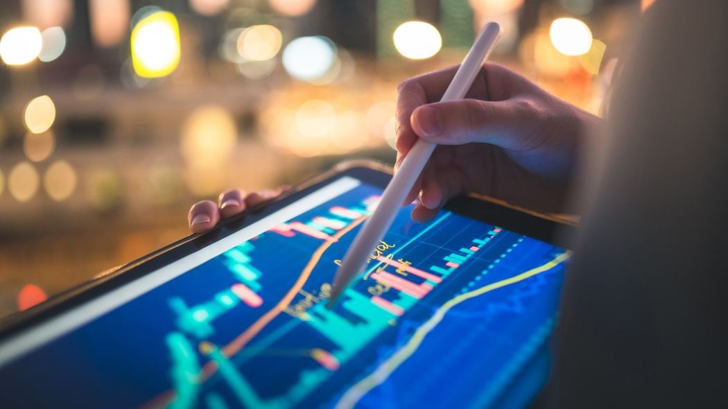 ｢オルカン｣はハイリスク商品だと理解しているか?…プロが｢オルカン｣を薦めない人の条件 覚えておいて損はない商品選びに役立つ｢2つの指標｣とは