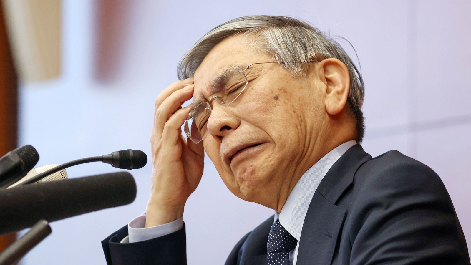 ｢含み損はすでに3兆円｣日銀だけが買い支える日経平均の先行き不安 新型コロナ対策で｢禁じ手｣を連発