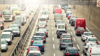 自動車の世界制覇はトヨタ｢ヤリスクロス｣にかかっている…中国BYDとの｢熾烈なハイブリッド車争い｣に勝つ切り札