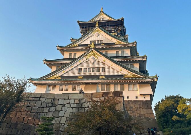 現在の大阪城天守閣