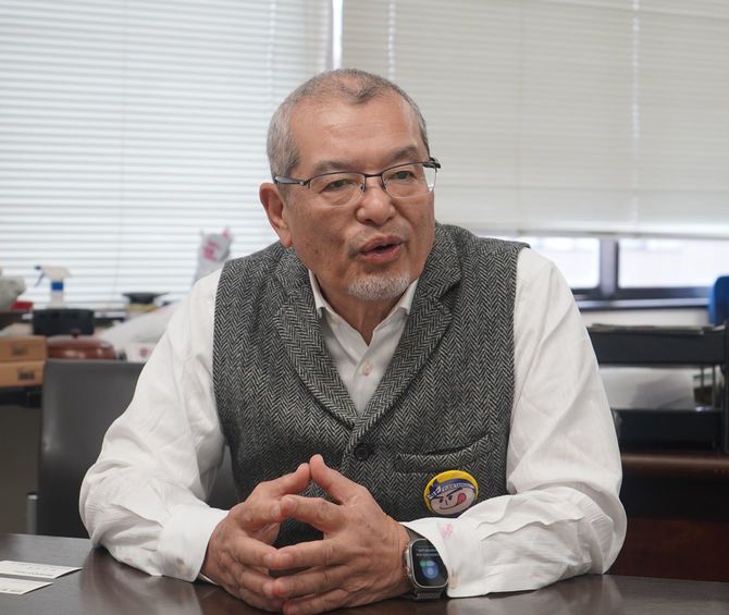 母親に外食産業に進むことを伝えたときのことを語る池田社長