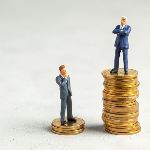 30歳で年収700万円なのに貯金が50万円しかない お金が貯まらない人の コンビニ習慣 の落とし穴 お金を貯められる人がレジ前で意識している3つのこと President Online プレジデントオンライン 30歳で年収700万円なのに貯金が50万円しかない お金が貯まらない人の コンビニ習慣 の落とし穴 お金を貯められる人がレジ前で意識している3つのこと President Online プレジデントオンライン