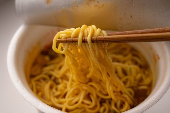 カップラーメン
