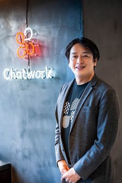 チャットワーク株式会社・山本正喜CEO（写真提供＝KADOKAWA）