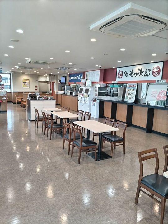 ゆで太郎 吉野町店(埼玉県)の店内。ゆで太郎ともつ次郎が店内で併設されている