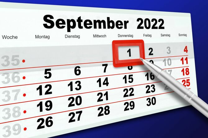 9月1日にマークのついたカレンダー
