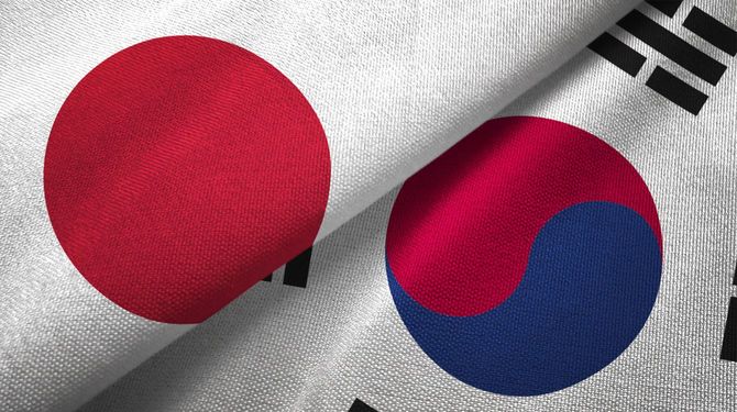 日韓の国旗