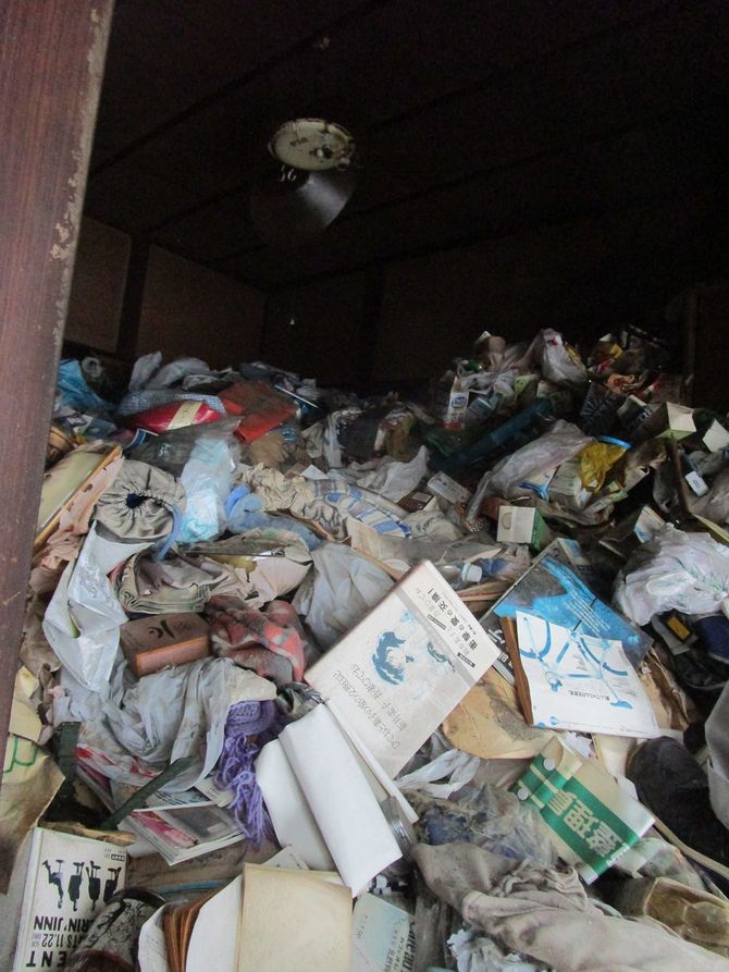 写真G-2：「息子エリア」である2階の様子。