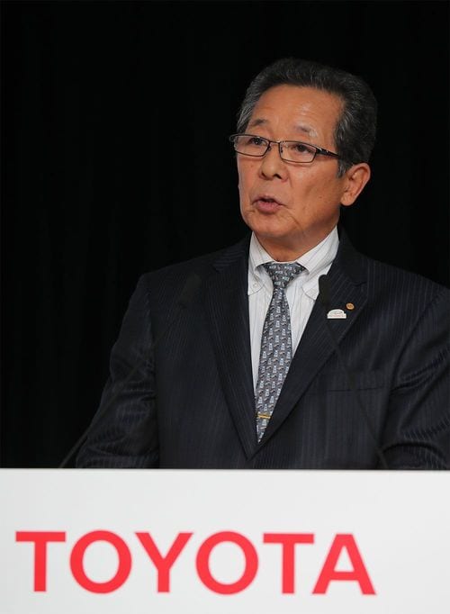 2019年9月中間連結決算を発表するトヨタ自動車の河合満副社長（当時）＝2019年11月7日、東京都文京区