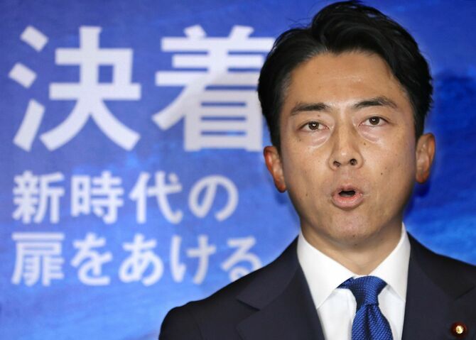 自民党総裁選への出馬について記者会見する小泉進次郎元環境相＝2024年9月6日午前、東京都千代田区
