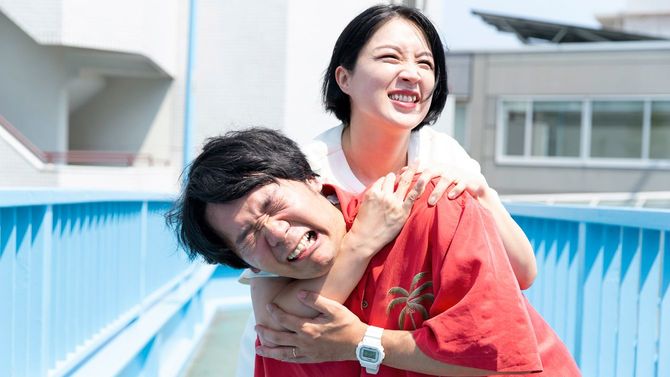 犬山紙子氏と夫・劔 樹人氏