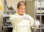 4年生の赤松岳明さん。第1種放射線取扱主任者の有資格者。