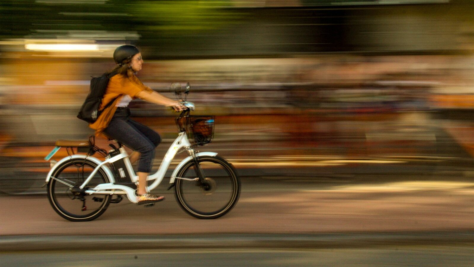 ｢充電しっぱなし｣で爆発､母子は焼死…米メディアが報じた電動自転車の知られざる炎上リスク NYではバッテリーが原因のマンション火災が続発