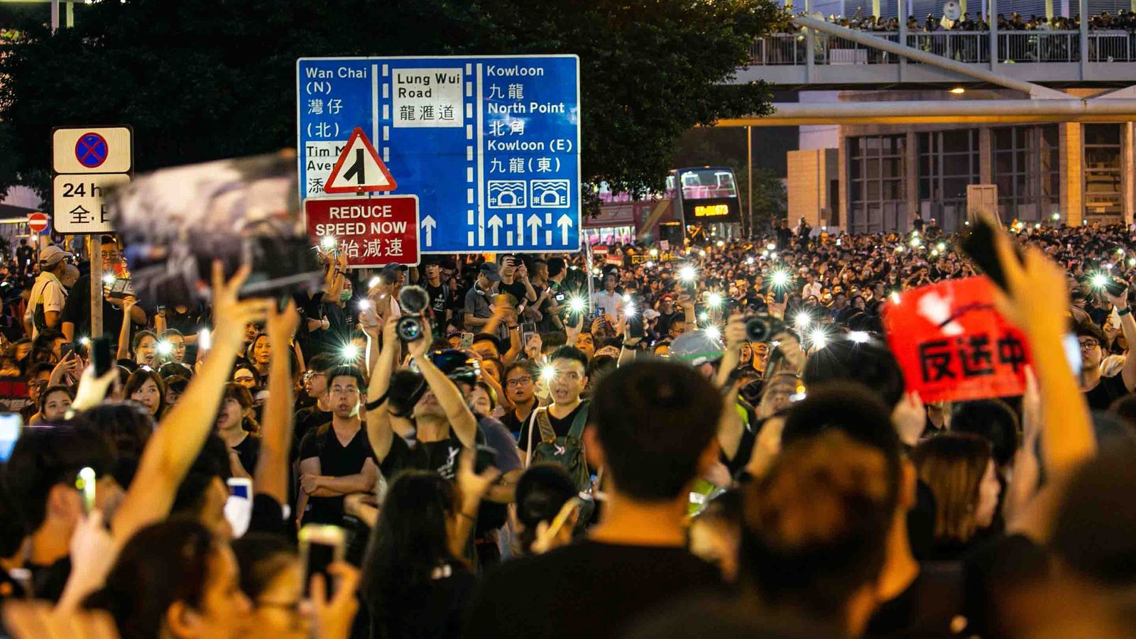 香港デモを哲学者が｢もっとやれ｣と煽るワケ 今まで哲学はあまりに大人しすぎた