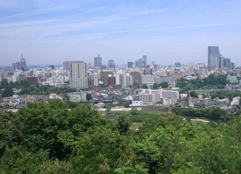 郊外モールから"旧市街地"に人は戻るのか 住まう街の成否占う復興まちづくり