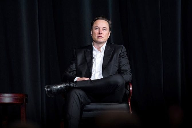 テスラ社の最高経営責任者イーロン・マスク氏