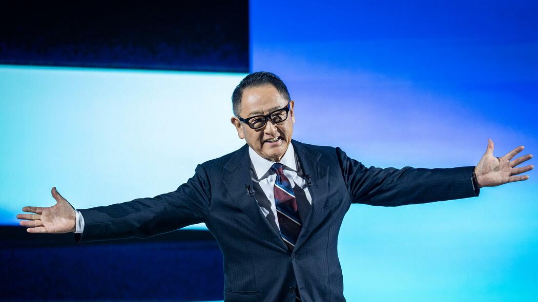 やっぱり豊田章男会長は正しかった…EV大失速を横目にトヨタが｢世界トップ｣に君臨し続けるための"切り札"