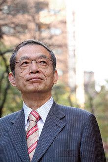 えばと・てつお●1946年、東京都生まれ。東京大学経済学部卒業。三井銀行（当時）を1年で退職し、出版社に勤務。83年作家として独立。著書に『ジャパン・プライド』『小説 盛田昭夫学校』（ともに講談社文庫）、『リーダーシップ原論』（プレジデント社刊）などがある。