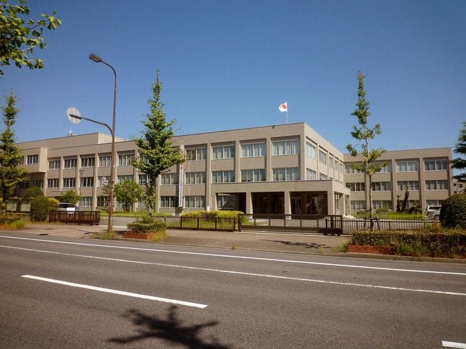 4歳児虐待死事件の裁判員裁判が開かれた津地裁