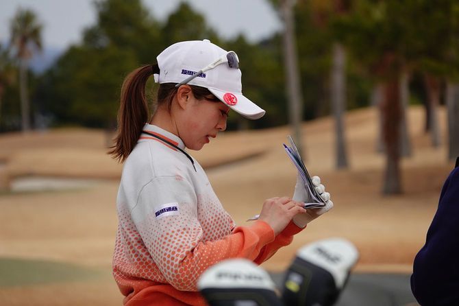 女子ゴルファーの笹原優美選手