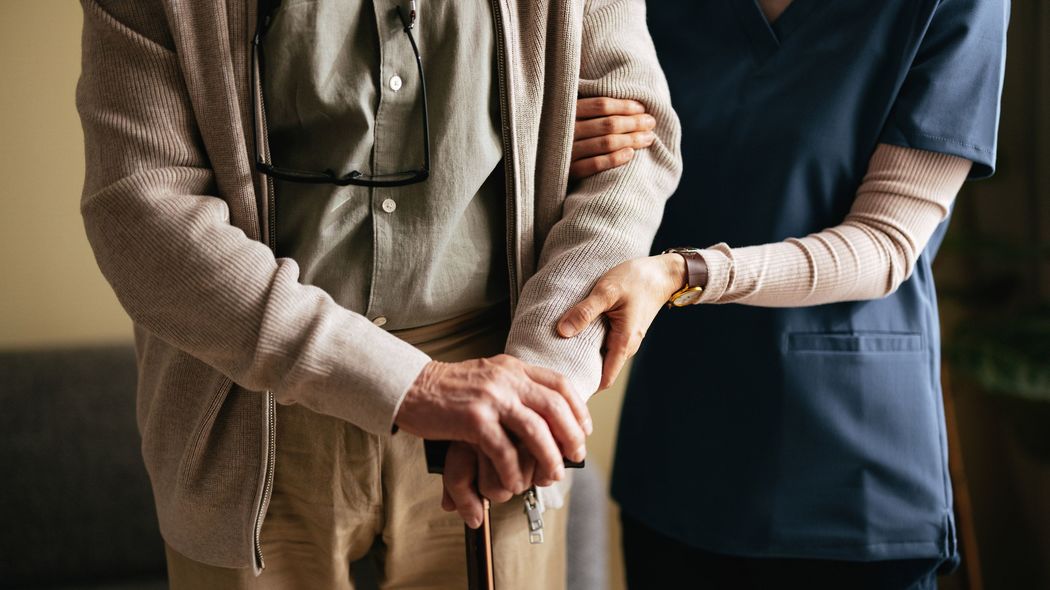 どれだけピンピンでも便秘や肩こりがあれば｢不健康｣…平均寿命より10年短い"健康寿命"の知られざるカラクリ たった1つの質問で健康か不健康かが決まってしまう