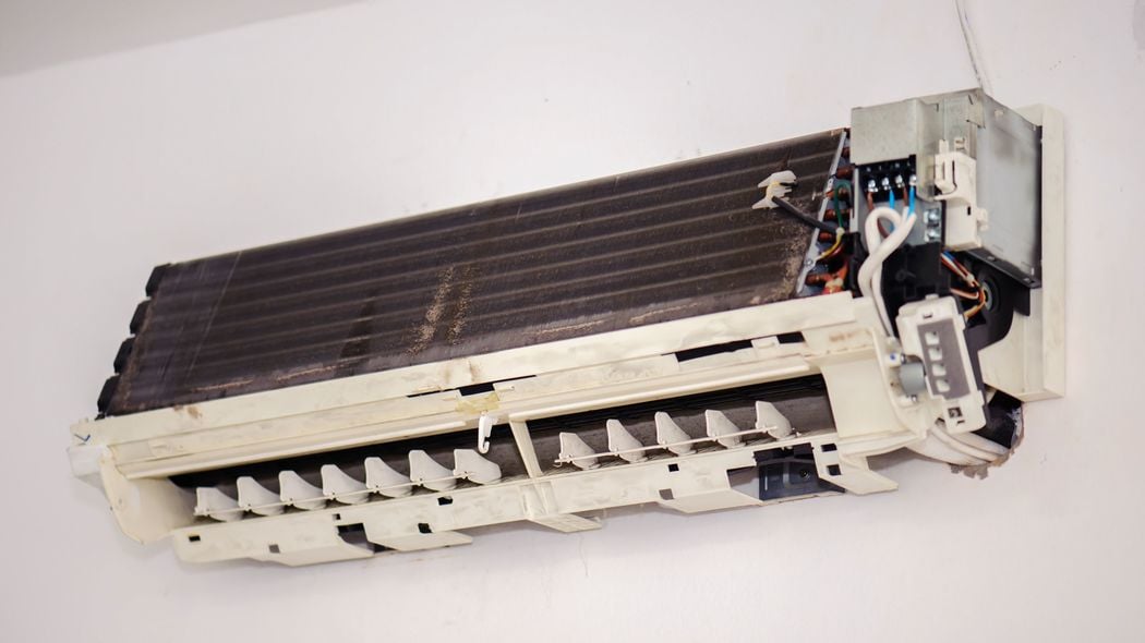 ｢エアコン節約で人がバタバタ倒れる国ニッポン｣国民負担率約5割&物価高で"中流完全崩壊"という漆黒の絶望 貧困化とインフレで中産階級は窮地…今こそ韓国に学ぶべき施策とは