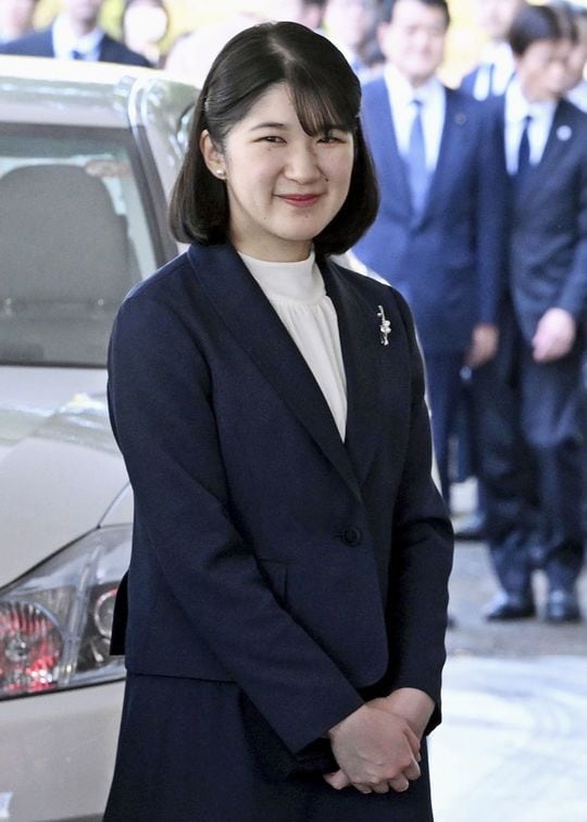 福島県庁に到着された愛子さま＝2026年4月6日午前（代表撮影）