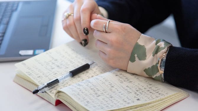 プレジデントオンライン編集部員