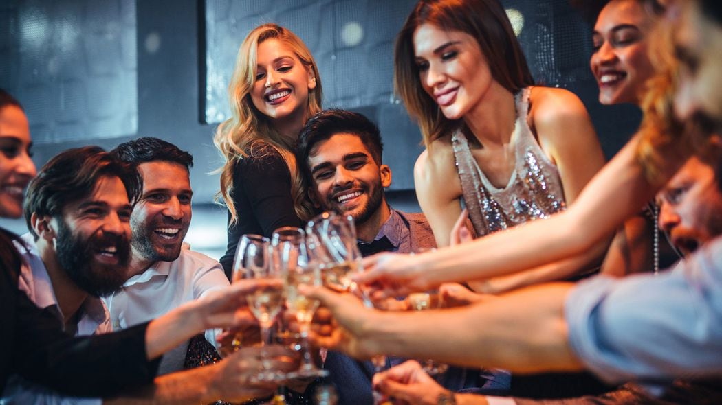 やたらと上から目線｢同窓会ヒーロー｣の末路 それは典型的な｢無能人材｣への道