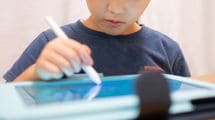 文字でも計算でもない…幼児教育の専門家が｢子供のIQ向上のために真っ先に与えて｣という“アプリの種類”
