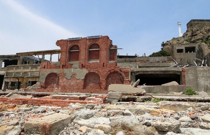 2019年5月25日、長崎市の軍艦島に上陸したときの様子